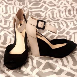 Forever 21 Black and Tan wedged heel